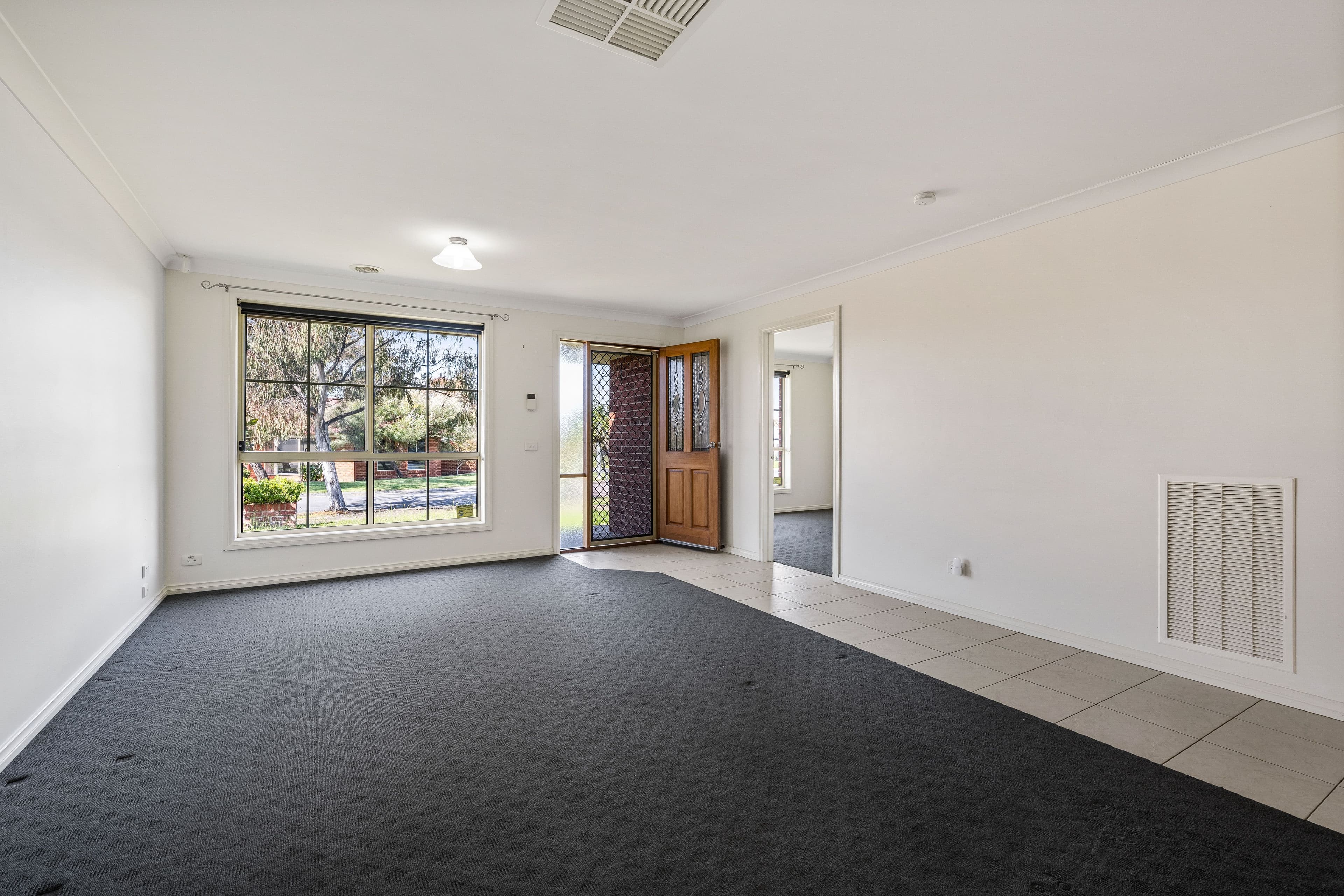 2 Dillagar Place, Springdale Heights NSW 2641, Springdale Heights - Thumbnail 2