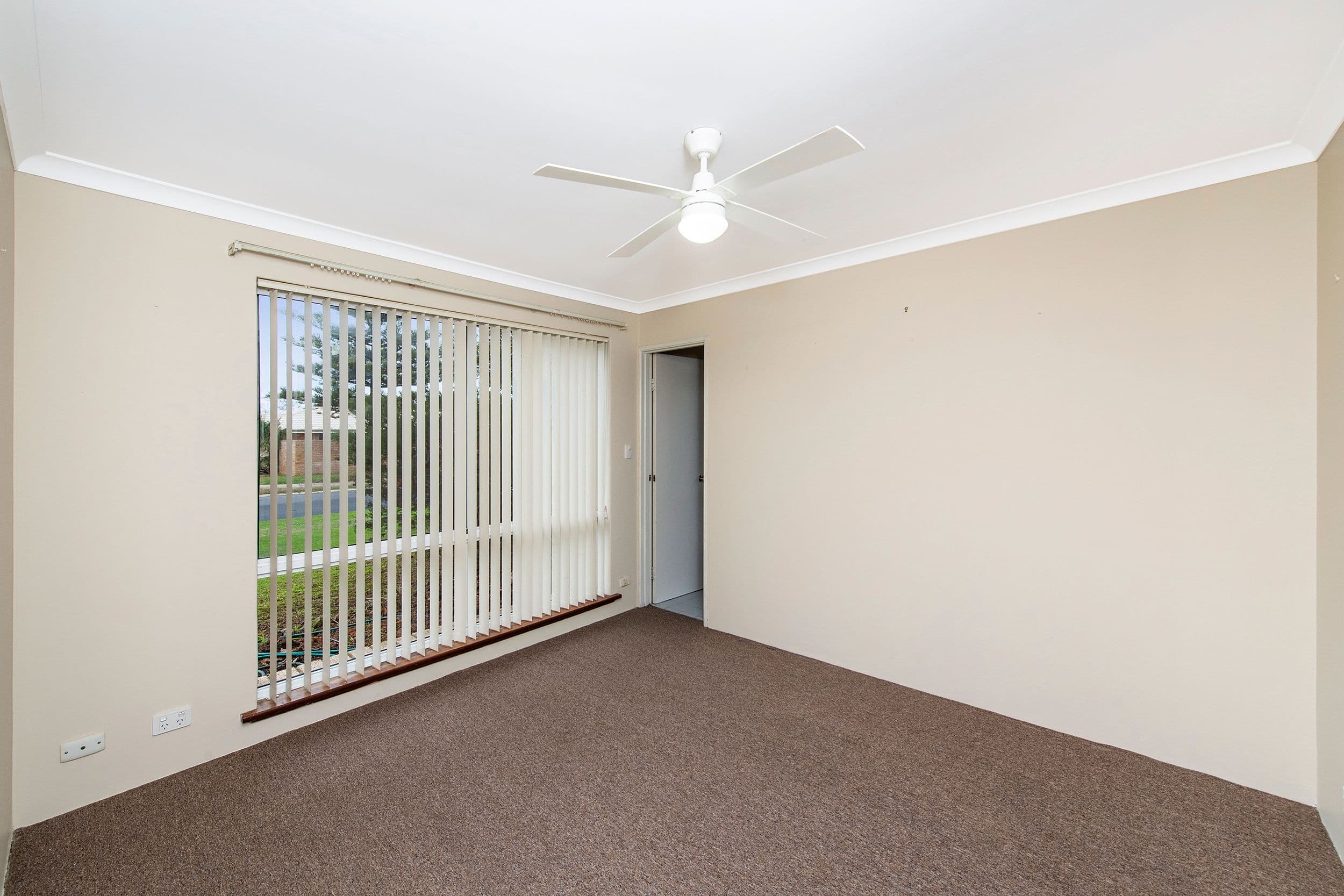 24 Chelmsford Avenue, Port Kennedy WA 6172, Port Kennedy - Thumbnail 7
