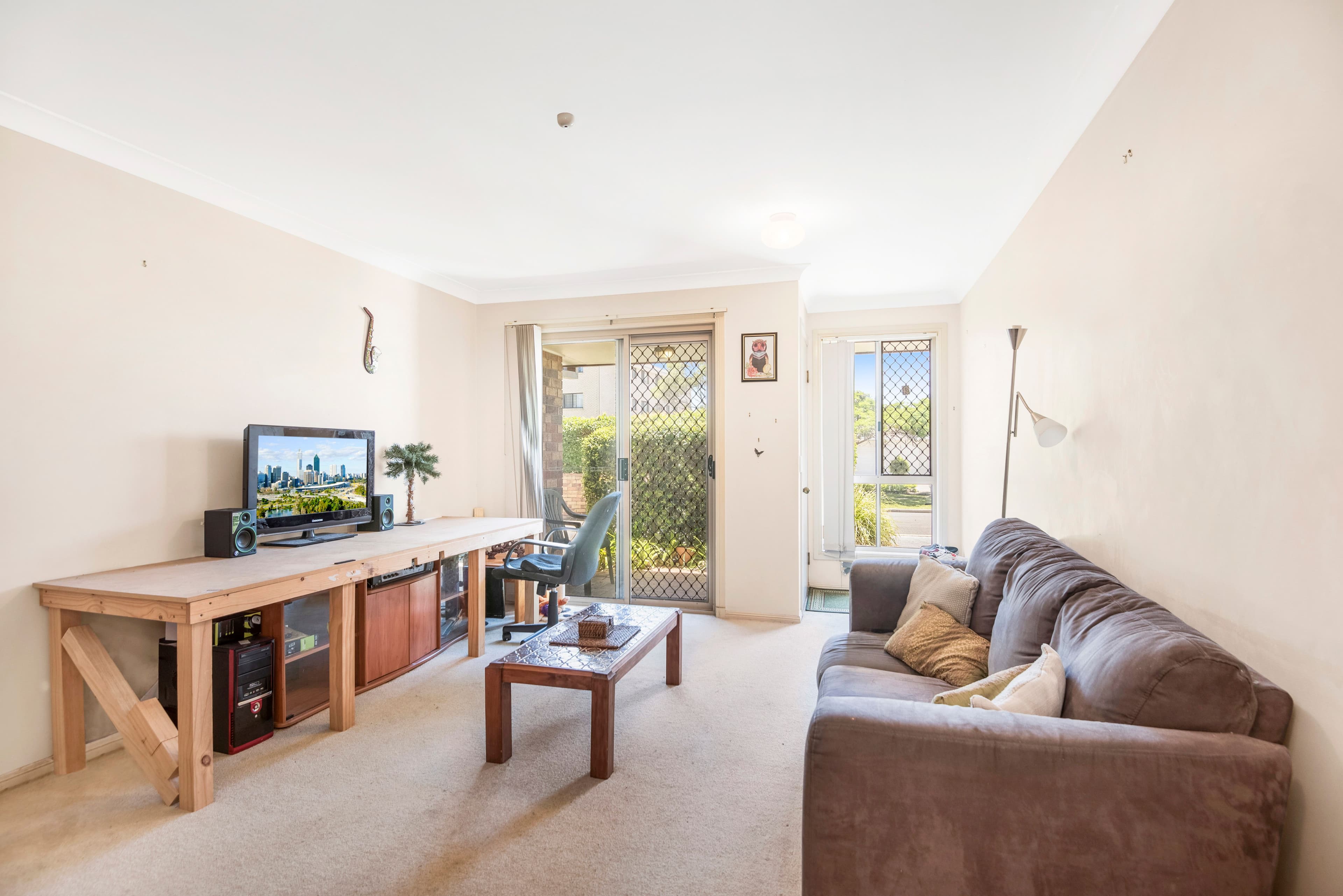 94 Kennedy Drive, Tweed Heads West NSW 2485, Tweed Heads West - Thumbnail 2