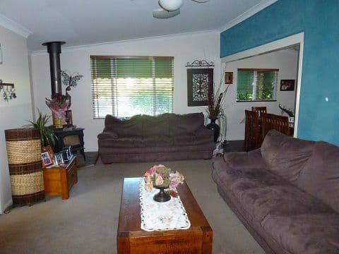 22 Caswell Street, COONAMBLE NSW 2829, Coonamble - Thumbnail 4