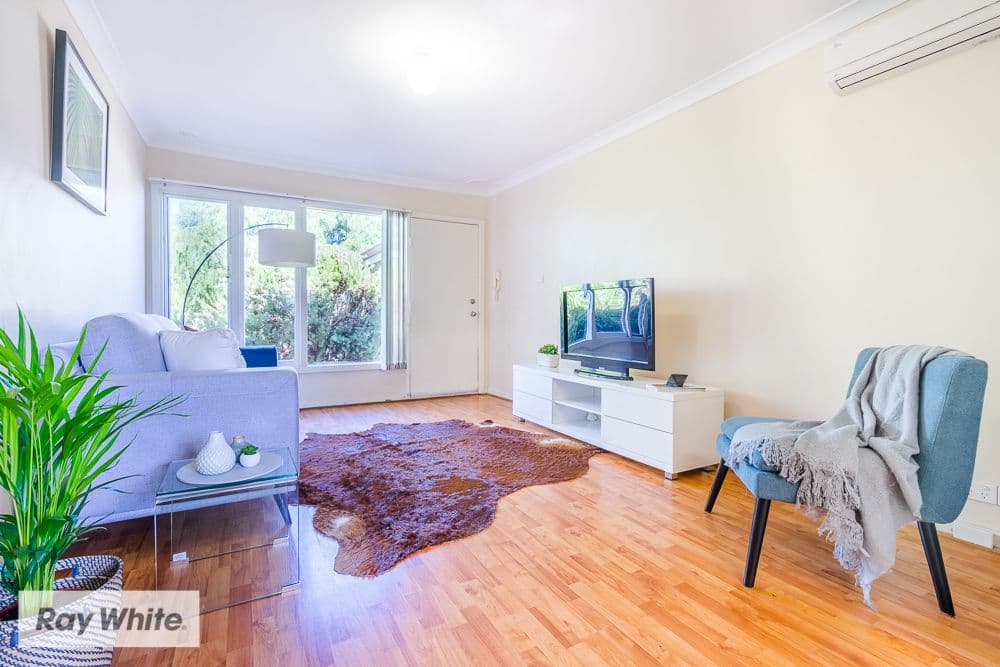 74 Amberton Avenue, Girrawheen WA 6064, Girrawheen - Thumbnail 2