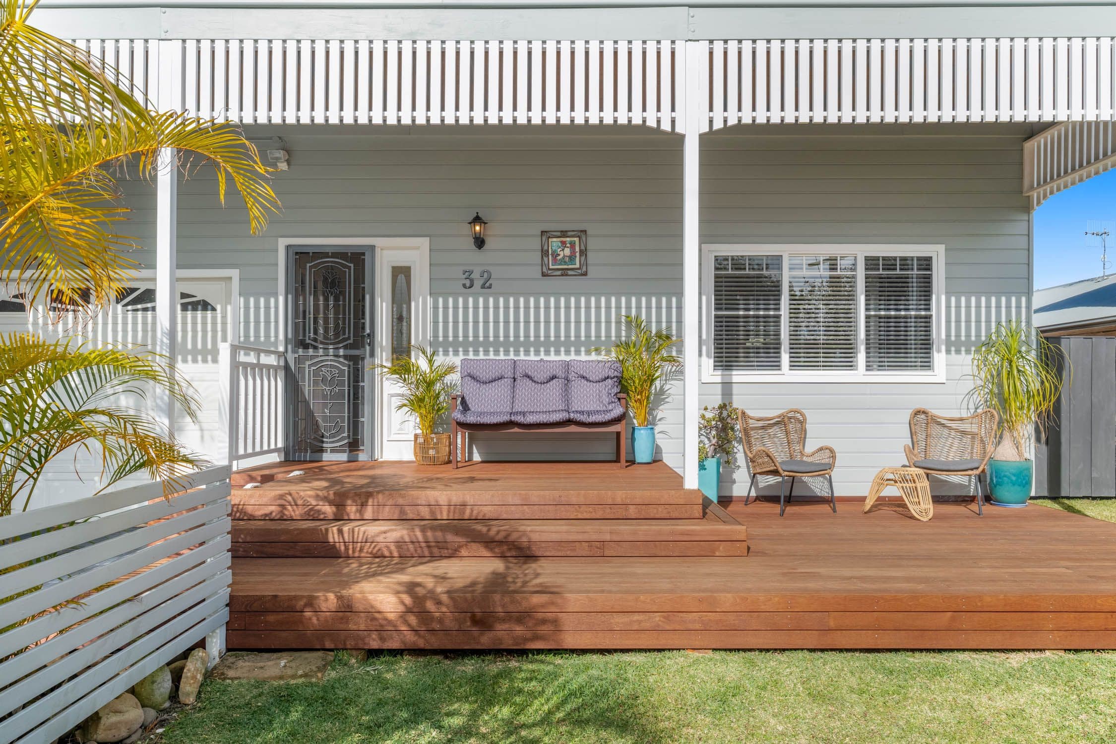 32 Trelawney Street, Killarney Vale NSW 2261, Killarney Vale - Thumbnail 2