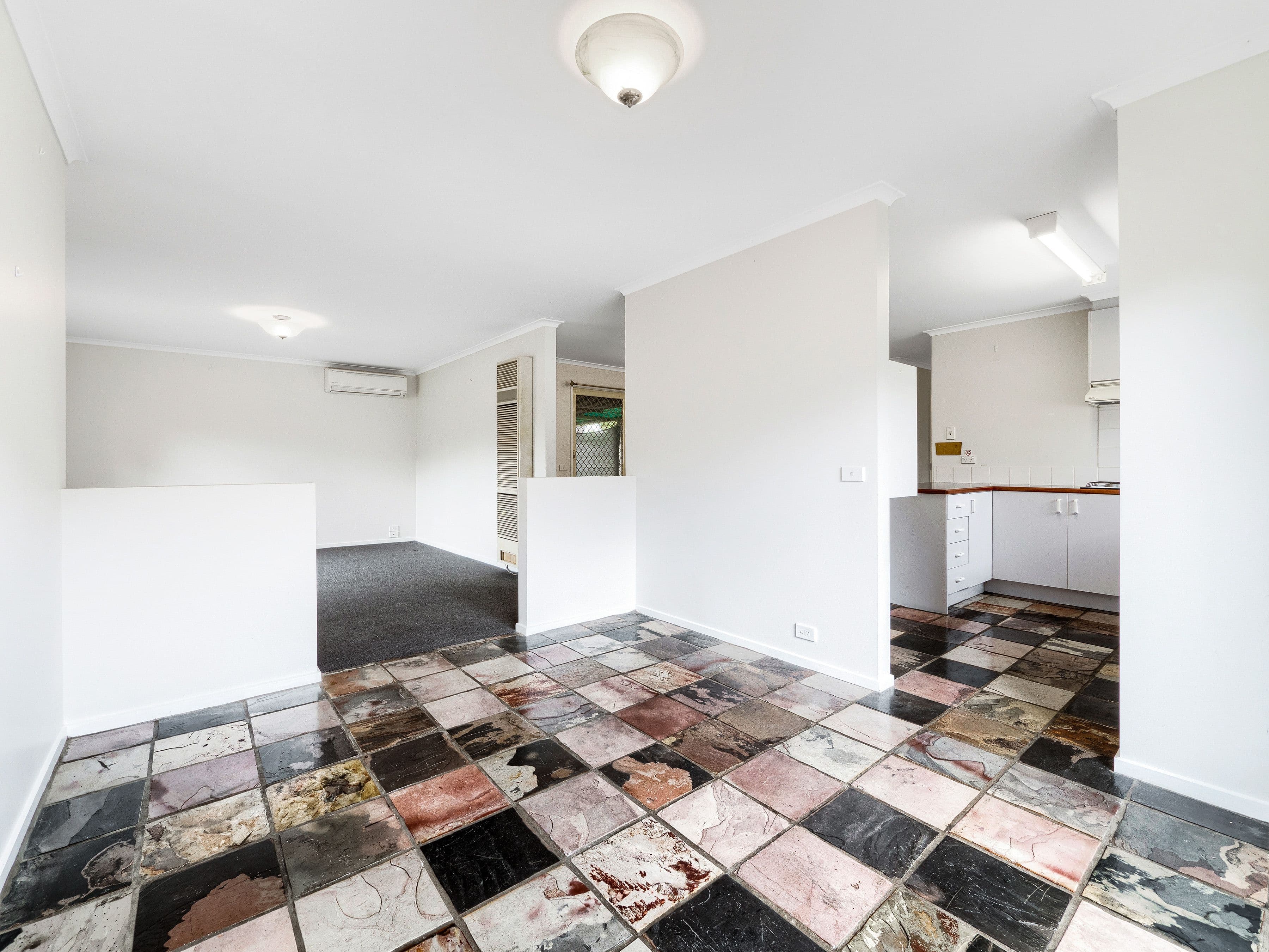 16 Paramount Way, Pakenham VIC 3810, Pakenham - Thumbnail 8