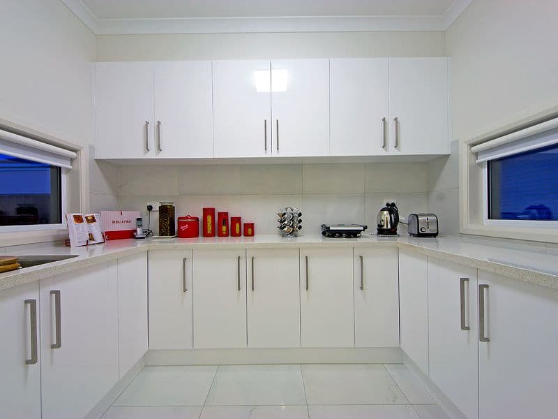 18 Poplar Boulevard, TARNEIT VIC 3029, Tarneit - Thumbnail 8