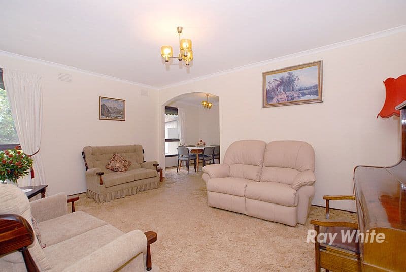 29 Dinsdale Road, BORONIA VIC 3155, Boronia - Thumbnail 3