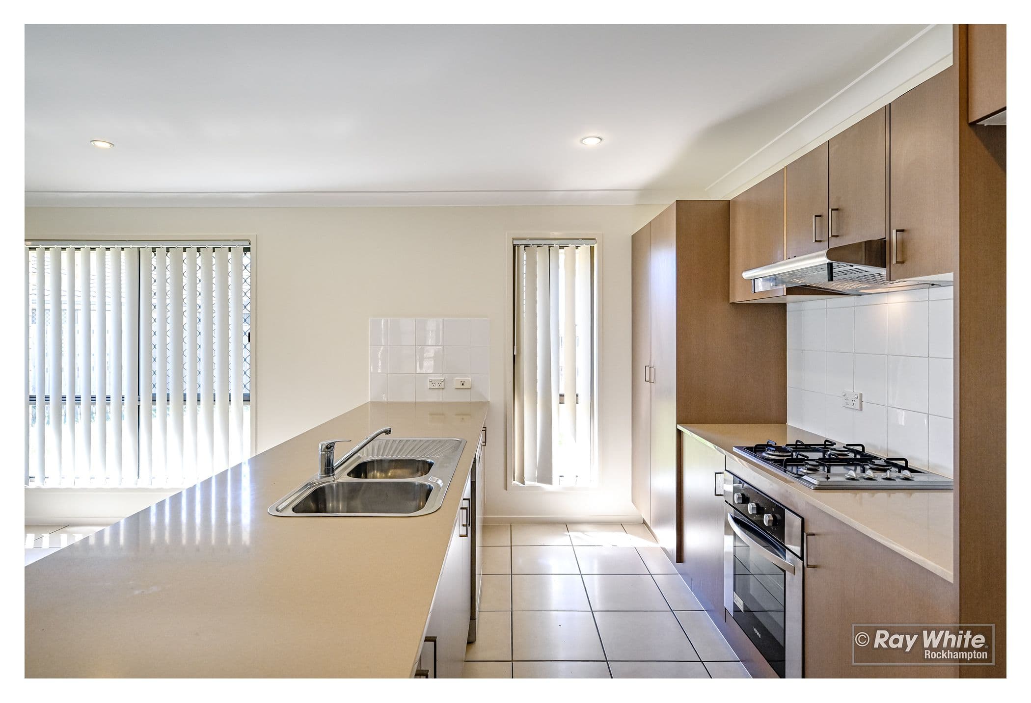 14 Tawarra Crescent, Gracemere QLD 4702, Gracemere - Thumbnail 4