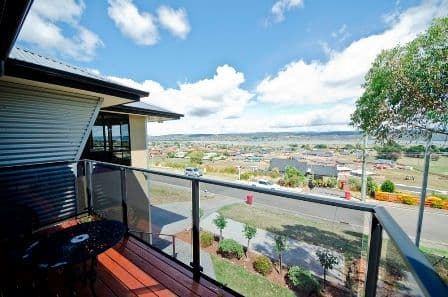 34 Roberts Crescent, NEWNHAM TAS 7248, Newnham - Thumbnail 8
