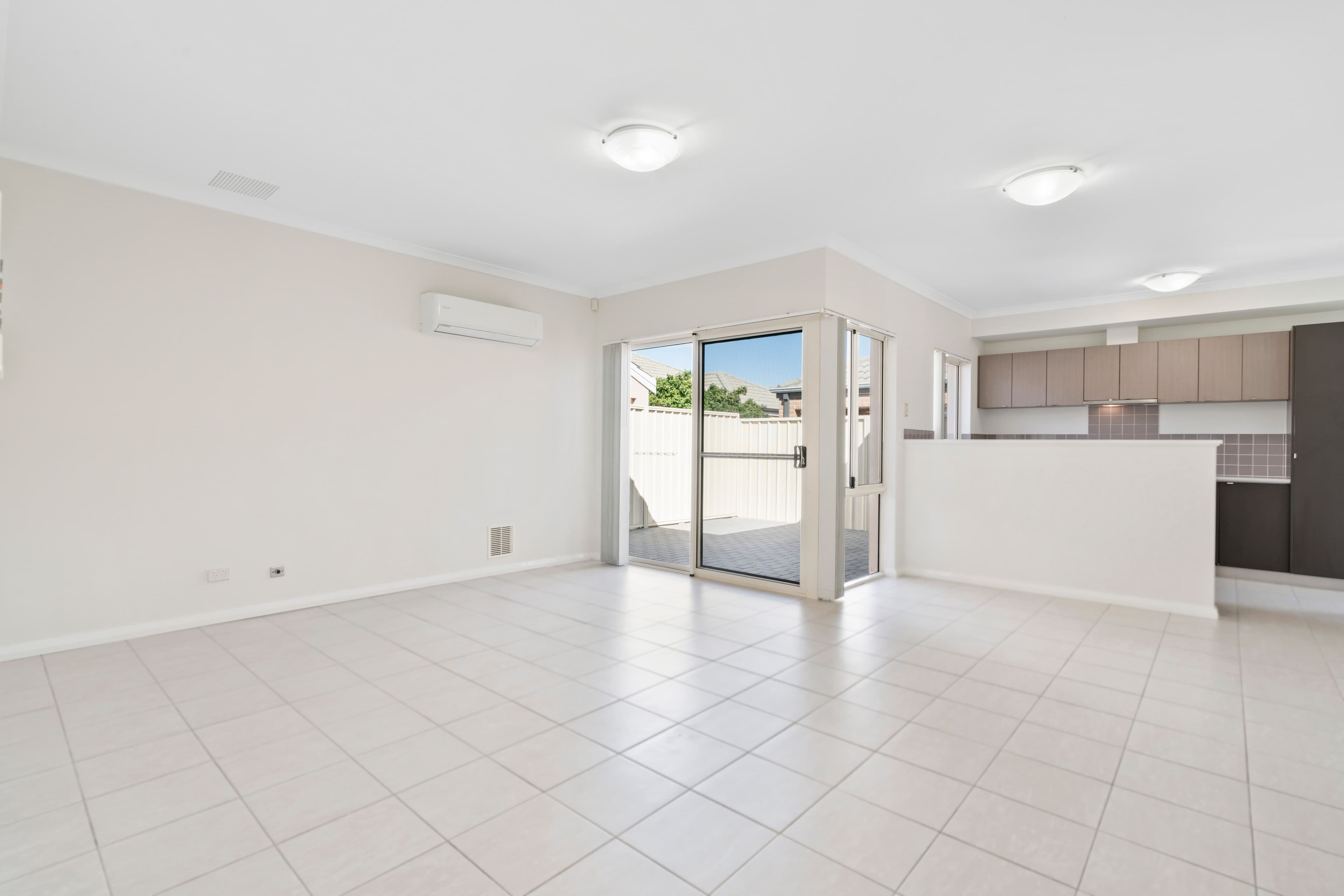 15 Durling Place, Kelmscott WA 6111, Kelmscott - Thumbnail 3