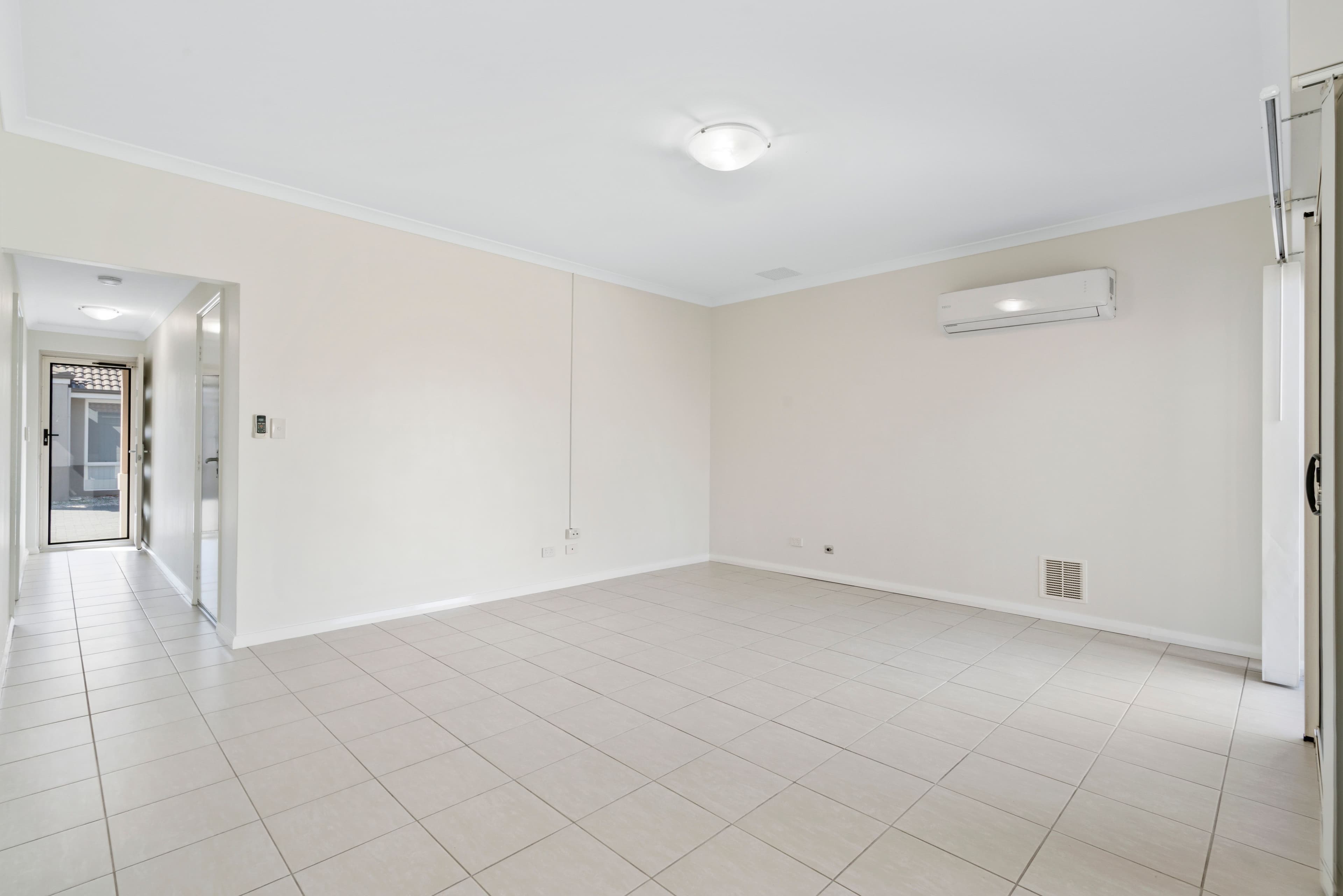 15 Durling Place, Kelmscott WA 6111, Kelmscott - Thumbnail 8