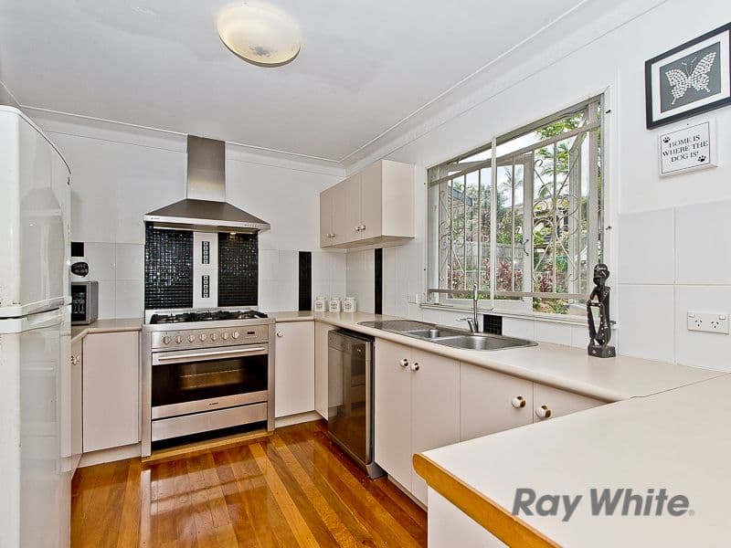 18 Barbigal Street, Stafford QLD 4053, Stafford - Thumbnail 7