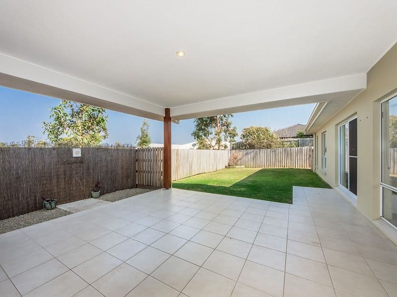 7 Kudzu Street, Upper Coomera QLD 4209, Upper Coomera - Thumbnail 3