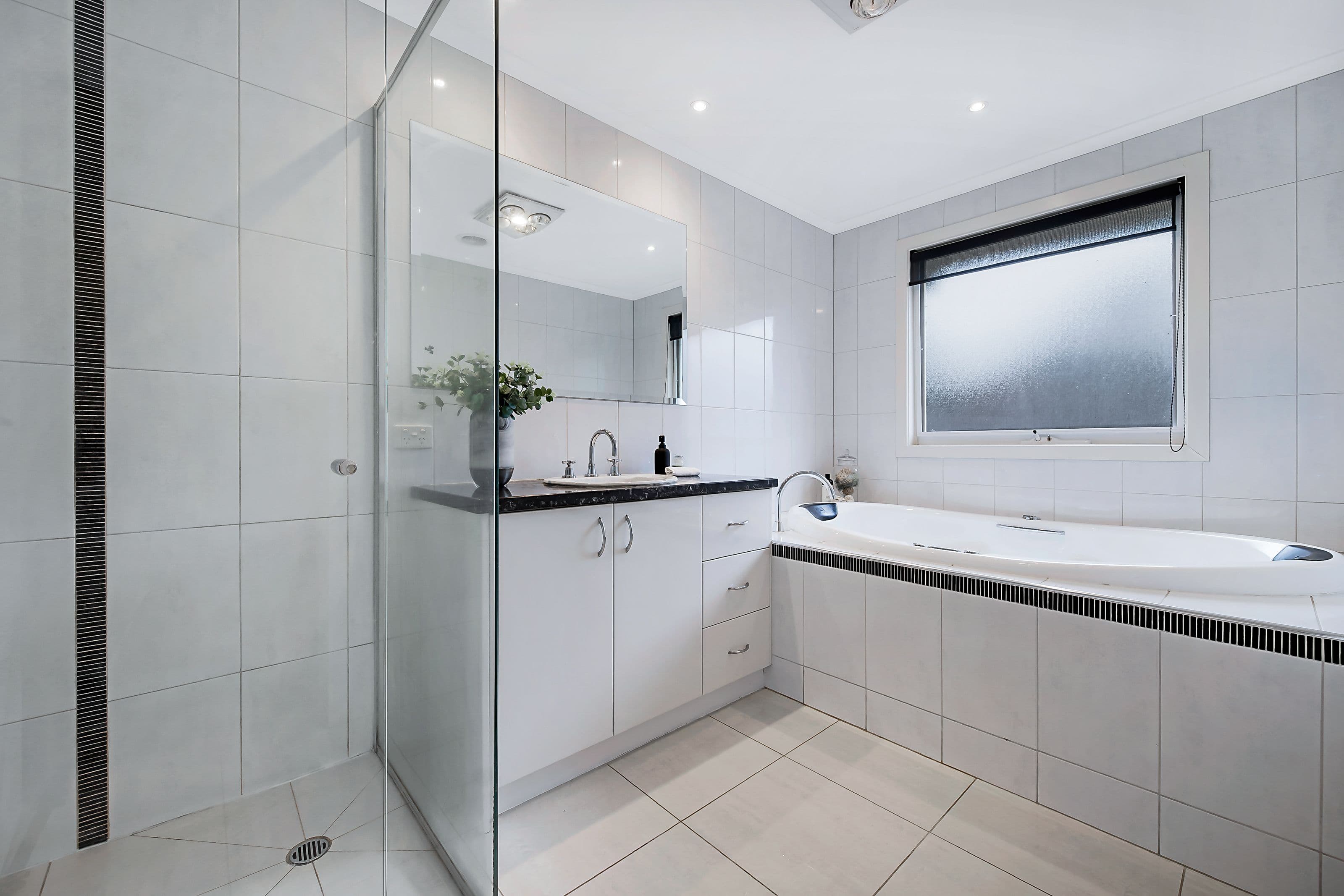22 Lennox Avenue, Glen Waverley VIC 3150, Glen Waverley - Thumbnail 7