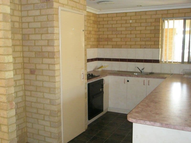 6 Lowan Court, WAGGRAKINE WA 6530, Waggrakine - Thumbnail 5