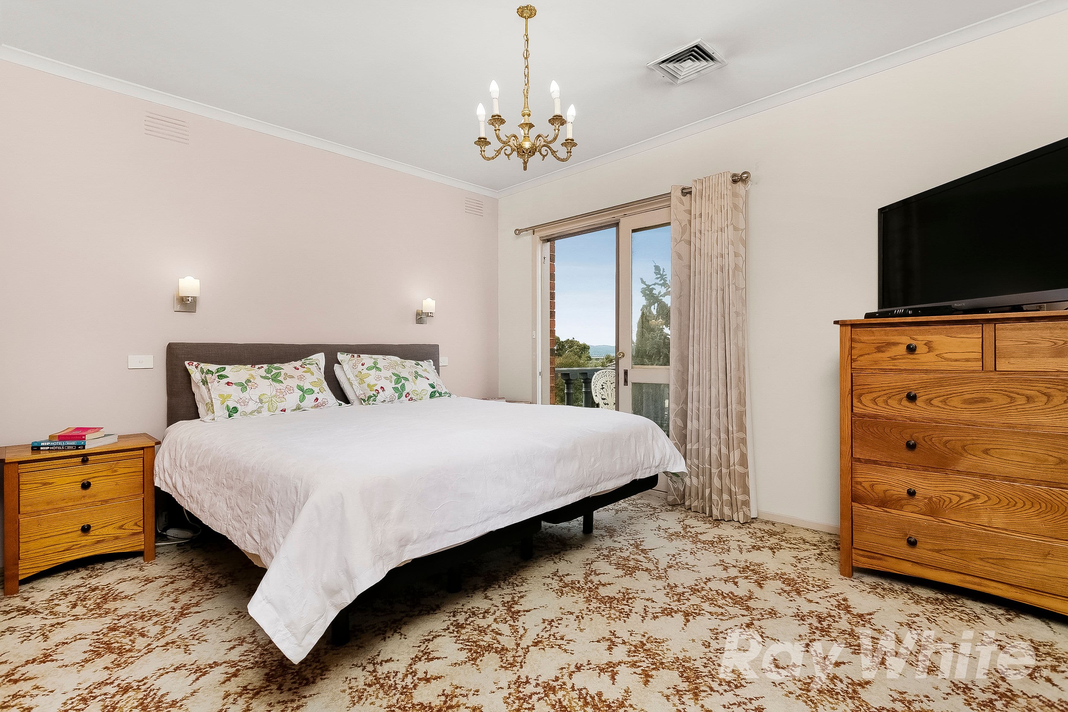 2 Rodney Close, Wheelers Hill VIC 3150, Wheelers Hill - Thumbnail 7