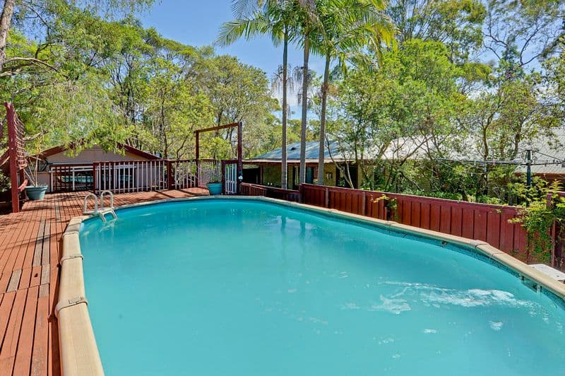 2 Asaph Close, HORNSBY HEIGHTS NSW 2077, Hornsby Heights - Thumbnail 2