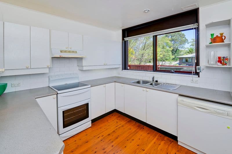 2 Asaph Close, HORNSBY HEIGHTS NSW 2077, Hornsby Heights - Thumbnail 3