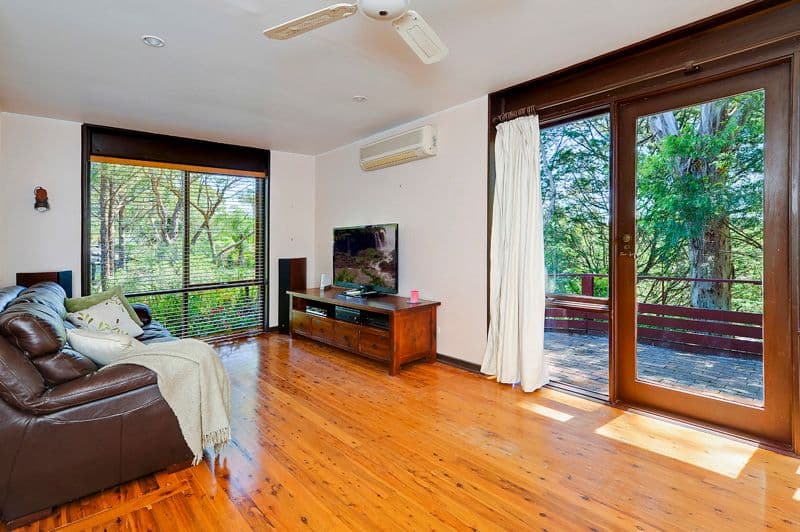 2 Asaph Close, HORNSBY HEIGHTS NSW 2077, Hornsby Heights - Thumbnail 4
