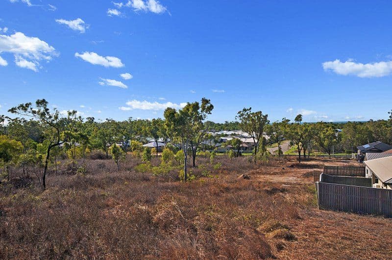 169 Goicoechea Drive, BUSHLAND BEACH QLD 4818, Bushland Beach - Thumbnail 2
