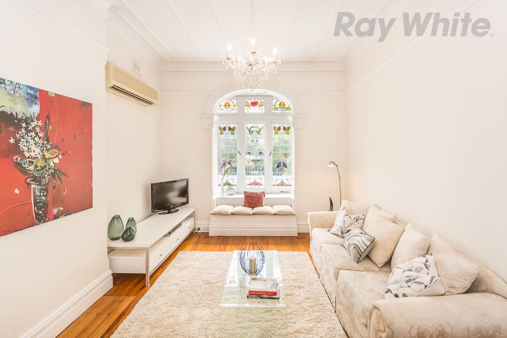 52 Kensington Road, Summer Hill - Thumbnail 2