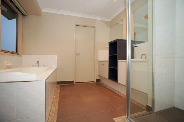 20 Wetlands Boulevard, WILLIAMS LANDING VIC 3027, Williams Landing - Thumbnail 7