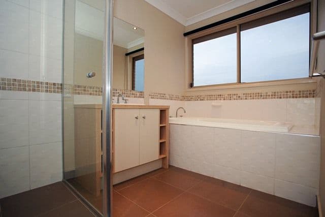20 Wetlands Boulevard, WILLIAMS LANDING VIC 3027, Williams Landing - Thumbnail 8