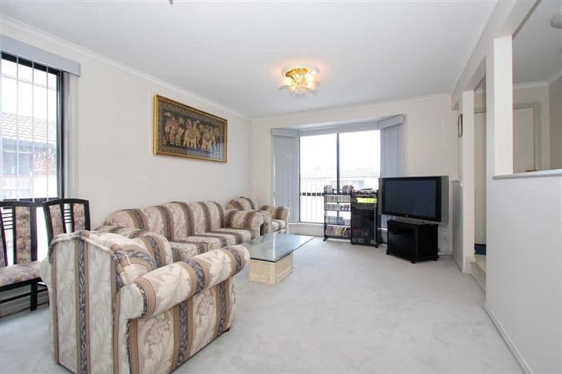 2 Darriwill Close, DELAHEY VIC 3037, Delahey - Thumbnail 4