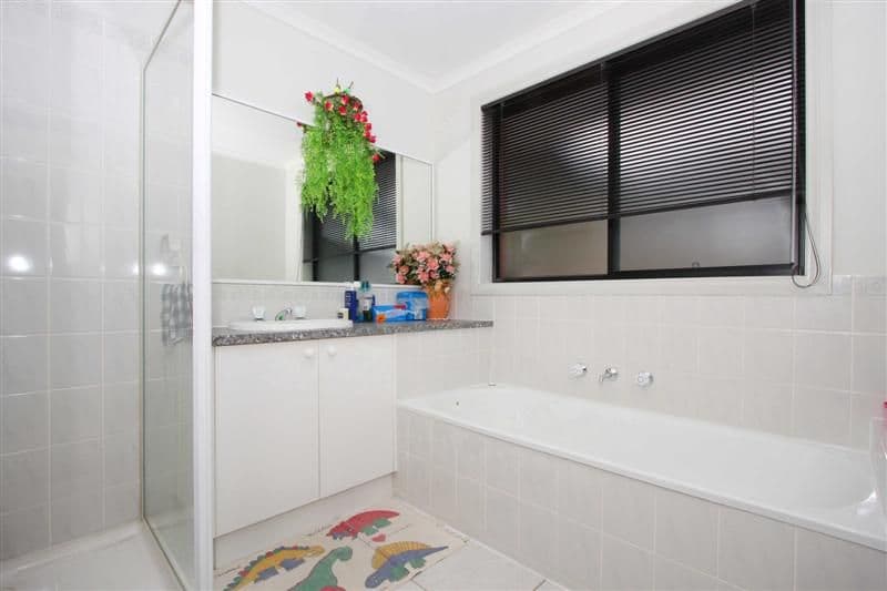 2 Darriwill Close, DELAHEY VIC 3037, Delahey - Thumbnail 6