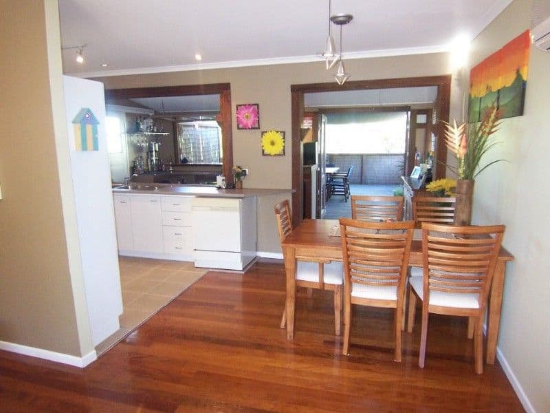 100 Wemvern Street, UPPER MOUNT GRAVATT QLD 4122, Upper Mount Gravatt - Thumbnail 3