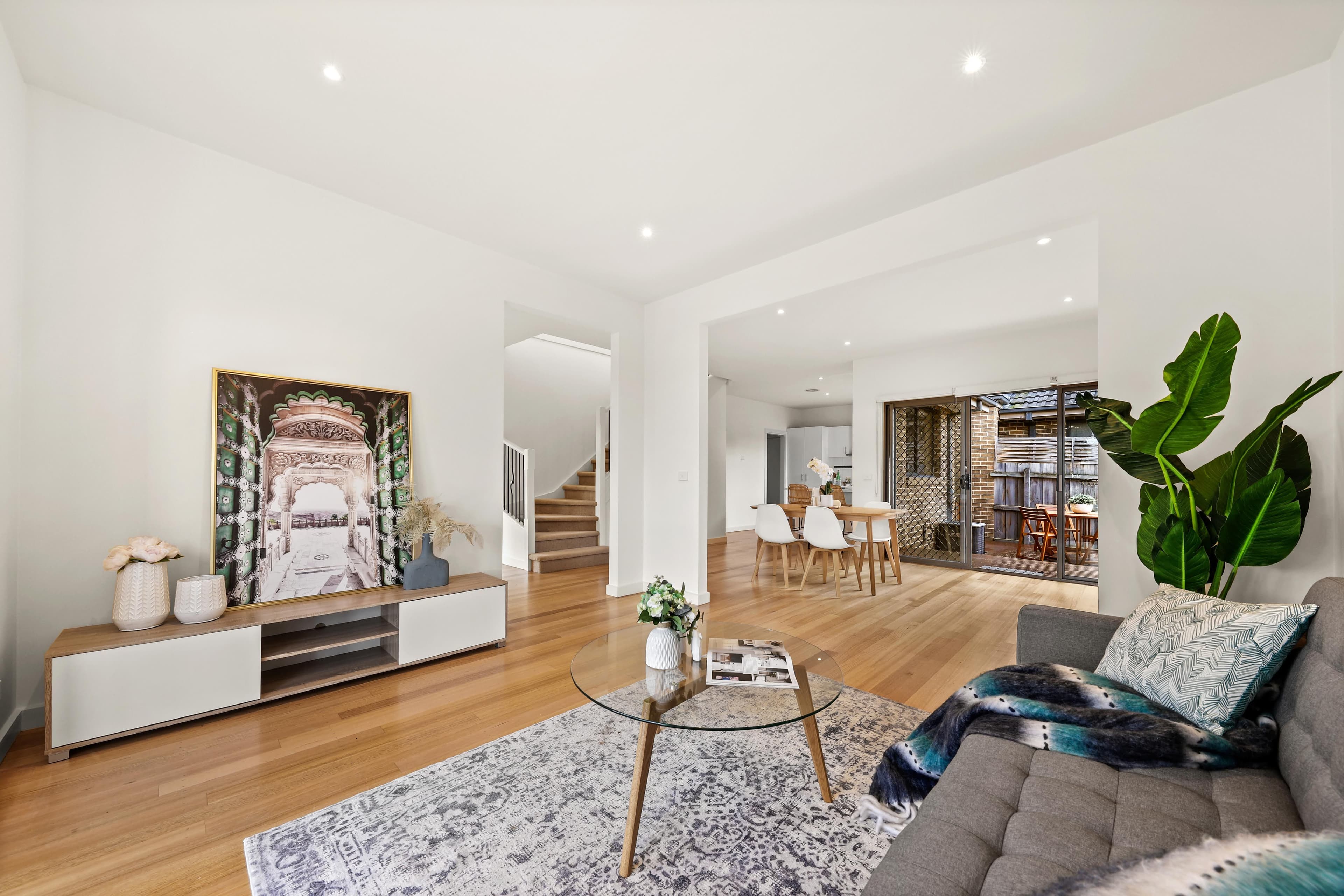 30 Seaview Crescent, Mulgrave VIC 3170, Mulgrave - Thumbnail 3