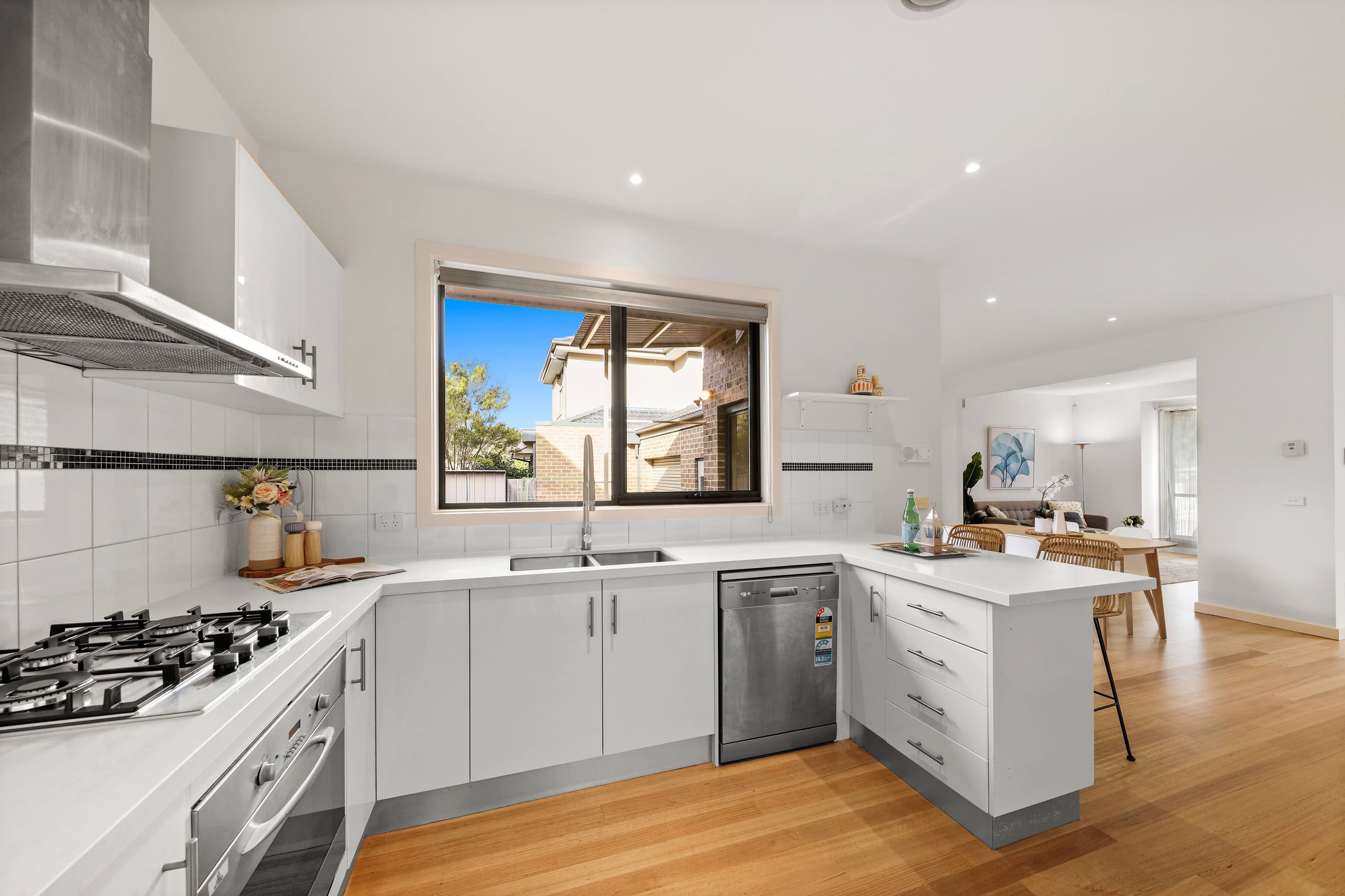 30 Seaview Crescent, Mulgrave VIC 3170, Mulgrave - Thumbnail 6