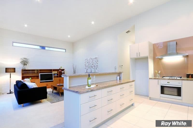 81 Barkly Street, Mornington VIC 3931, Mornington - Thumbnail 4