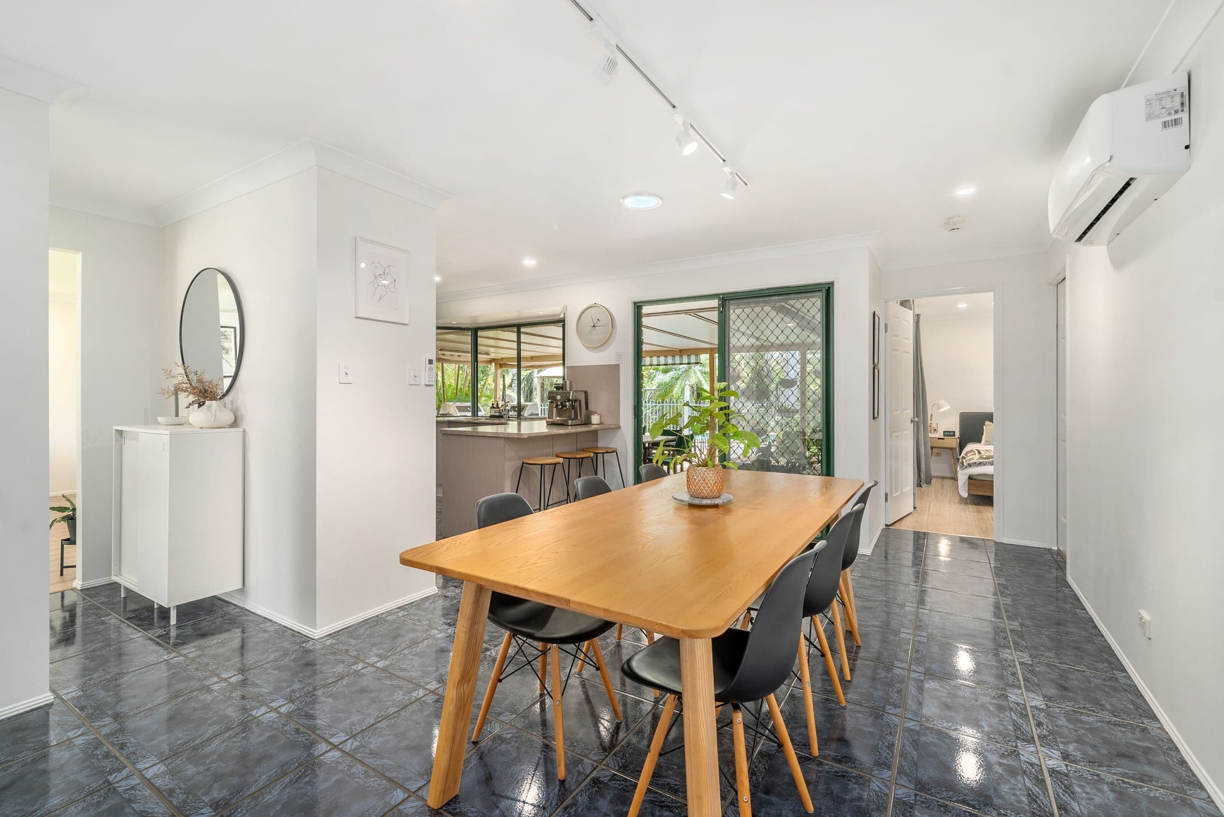 40 Camarsh Drive, Murrumba Downs QLD 4503, Murrumba Downs - Thumbnail 6
