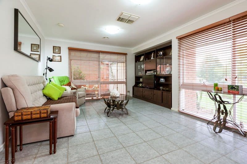 38 Glendale Avenue, EPPING VIC 3076, Epping - Thumbnail 3
