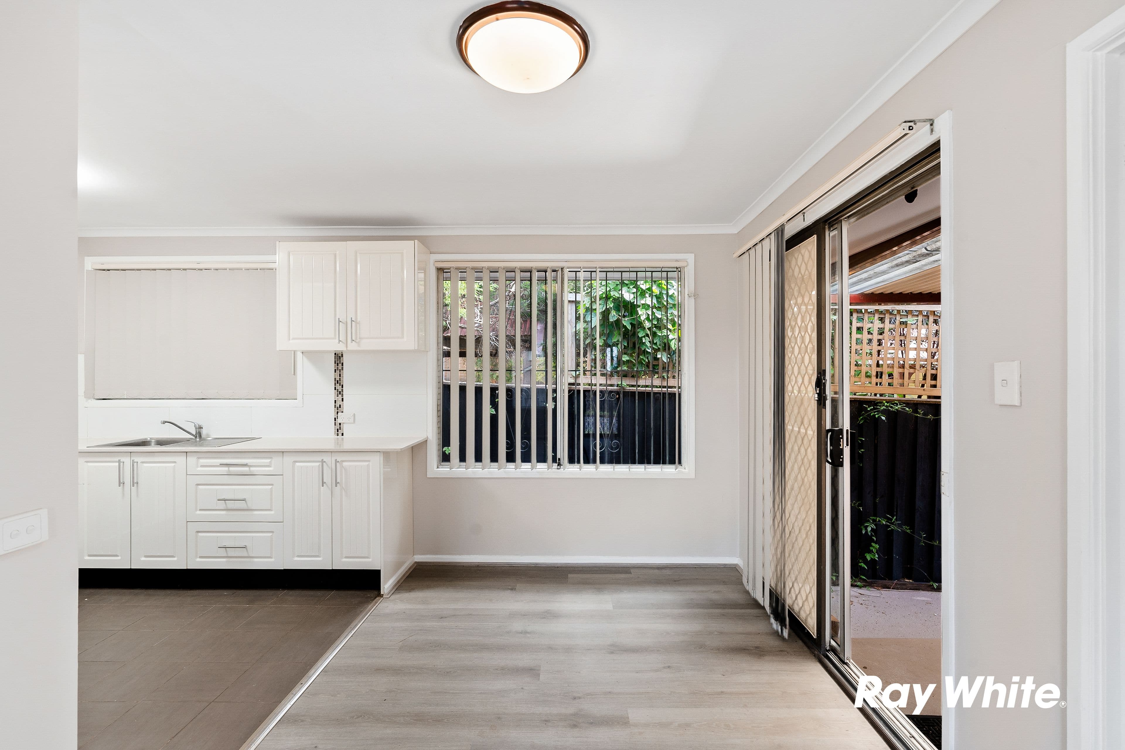 86 Hill End Road, Doonside NSW 2767, Doonside - Thumbnail 3