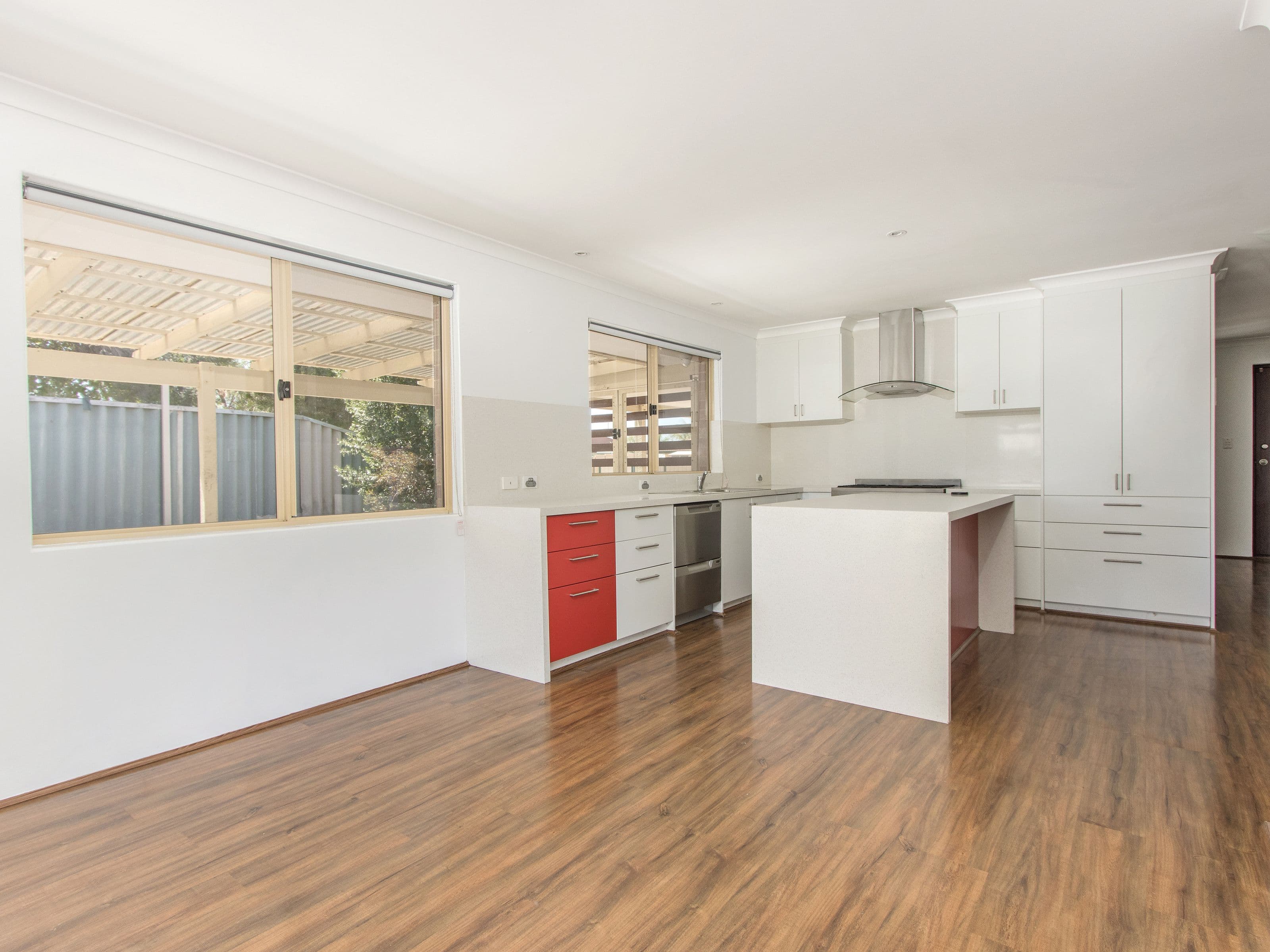 5 Warilla Close, Waikiki WA 6169, Waikiki - Thumbnail 7