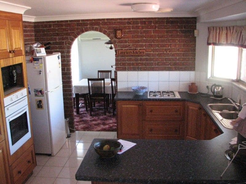 2 Jasper Court, BRANYAN QLD 4670, Branyan - Thumbnail 3
