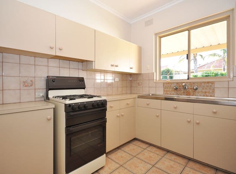 30 Red Cedar Drive, Reynella SA 5161, Reynella - Thumbnail 5