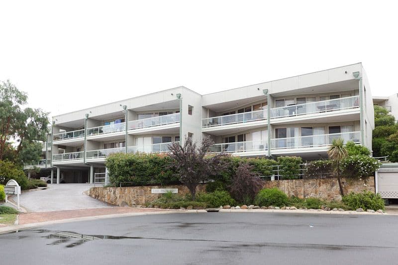 50 Leahy Close, NARRABUNDAH ACT 2604, Narrabundah - Thumbnail 2