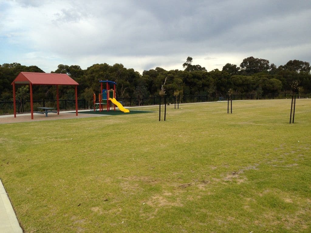10 Frigate Place, SOUTHERN RIVER WA 6110, Southern River - Thumbnail 5