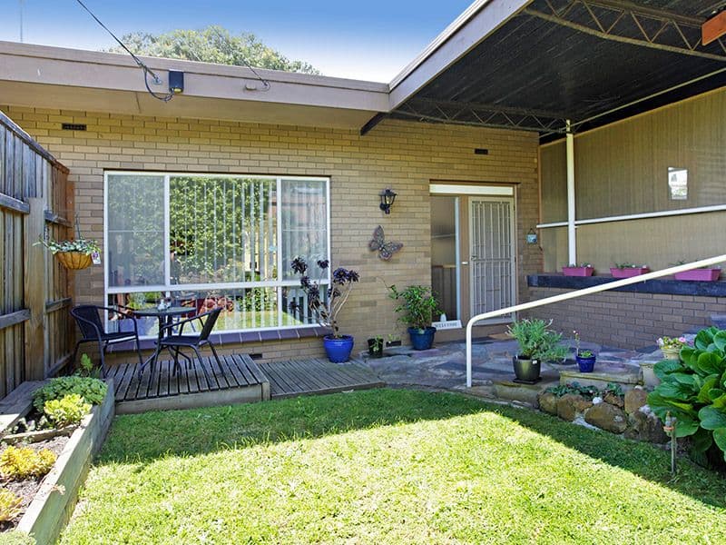 16 Sanglen Terrace, BELMONT VIC 3216, Belmont - Thumbnail 2