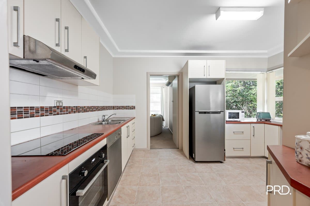 24 Hornseywood Avenue, PENRITH NSW 2750, Penrith - Thumbnail 4