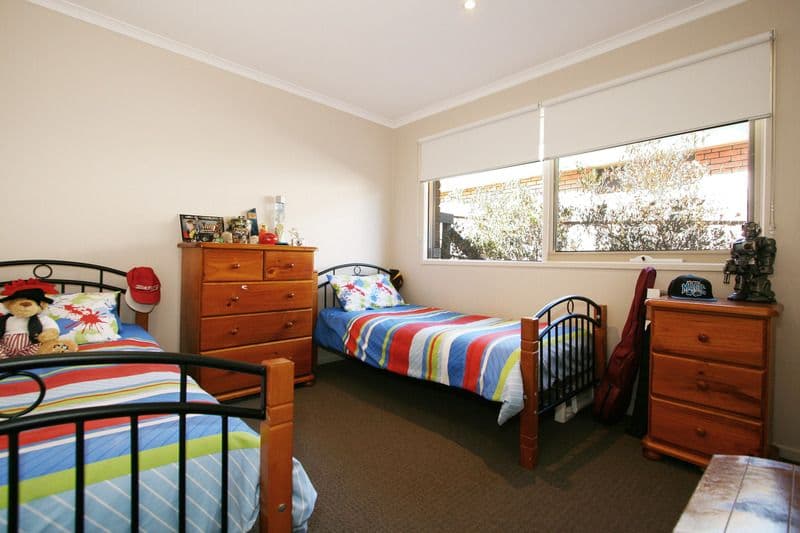 31 Meadowgate Drive, CHIRNSIDE PARK VIC 3116, Chirnside Park - Thumbnail 7