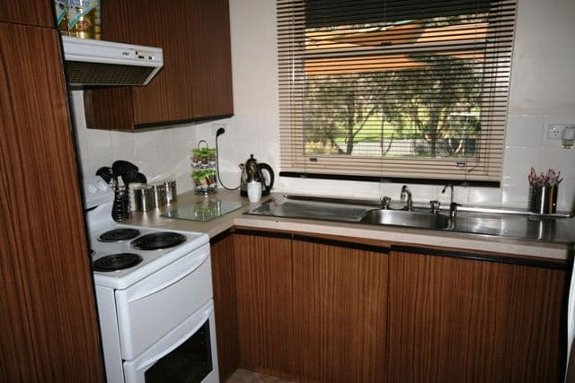 22 Kelly Street, CLARE SA 5453, Clare - Thumbnail 3