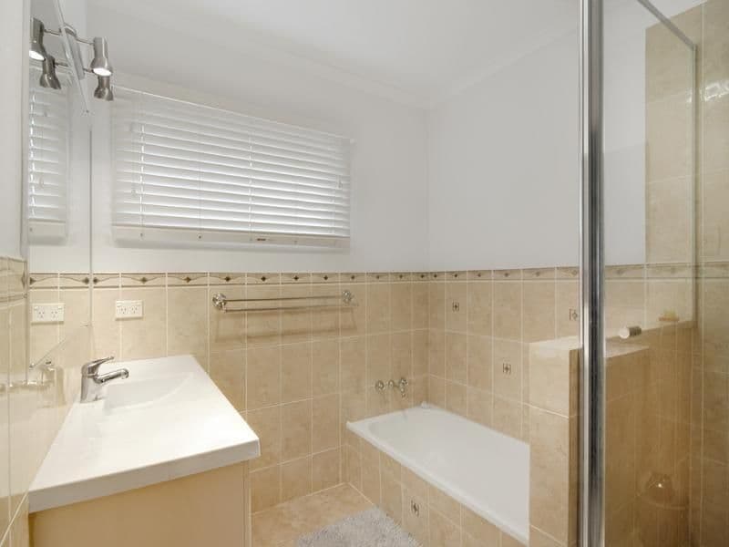 49 Aberfeldy Street, KENMORE QLD 4069, Kenmore - Thumbnail 7