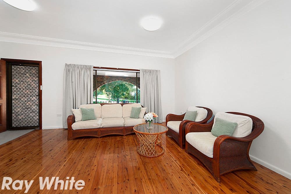 33 Dobson Crescent, Baulkham Hills NSW 2153, Baulkham Hills - Thumbnail 4