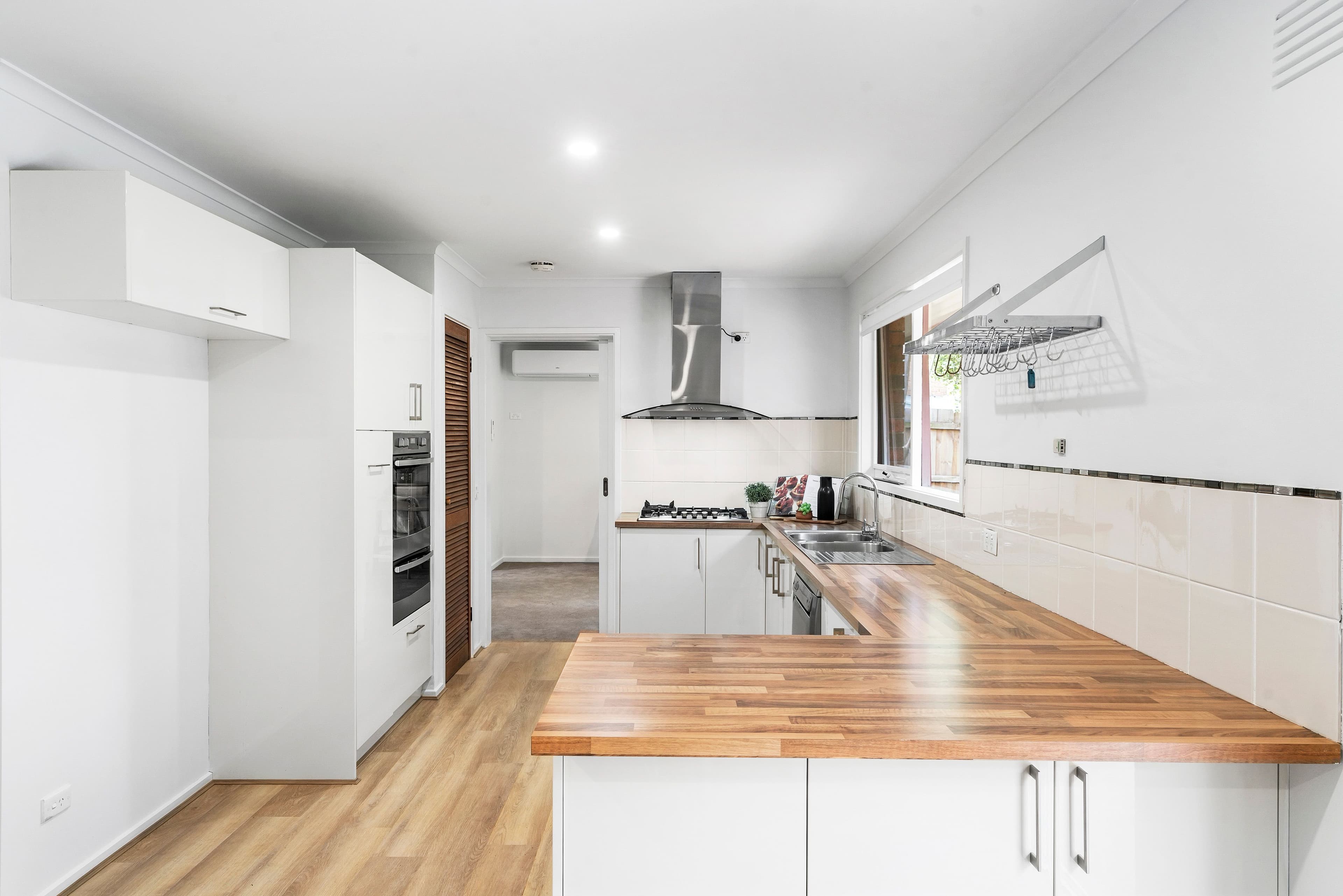 12 Stonehaven Close, Sunbury VIC 3429, Sunbury - Thumbnail 4