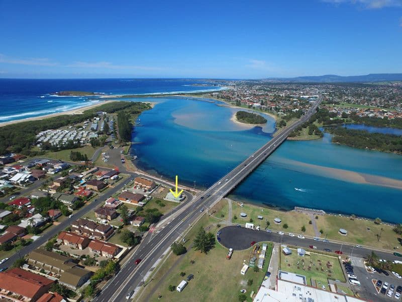24 Fern Street, Windang - Image 1
