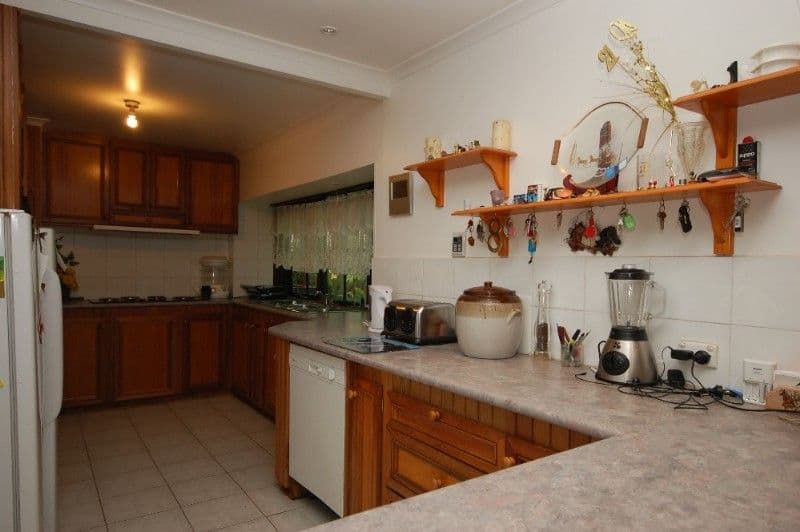 8 Eastview Avenue, SEVILLE VIC 3139, Seville East - Thumbnail 3