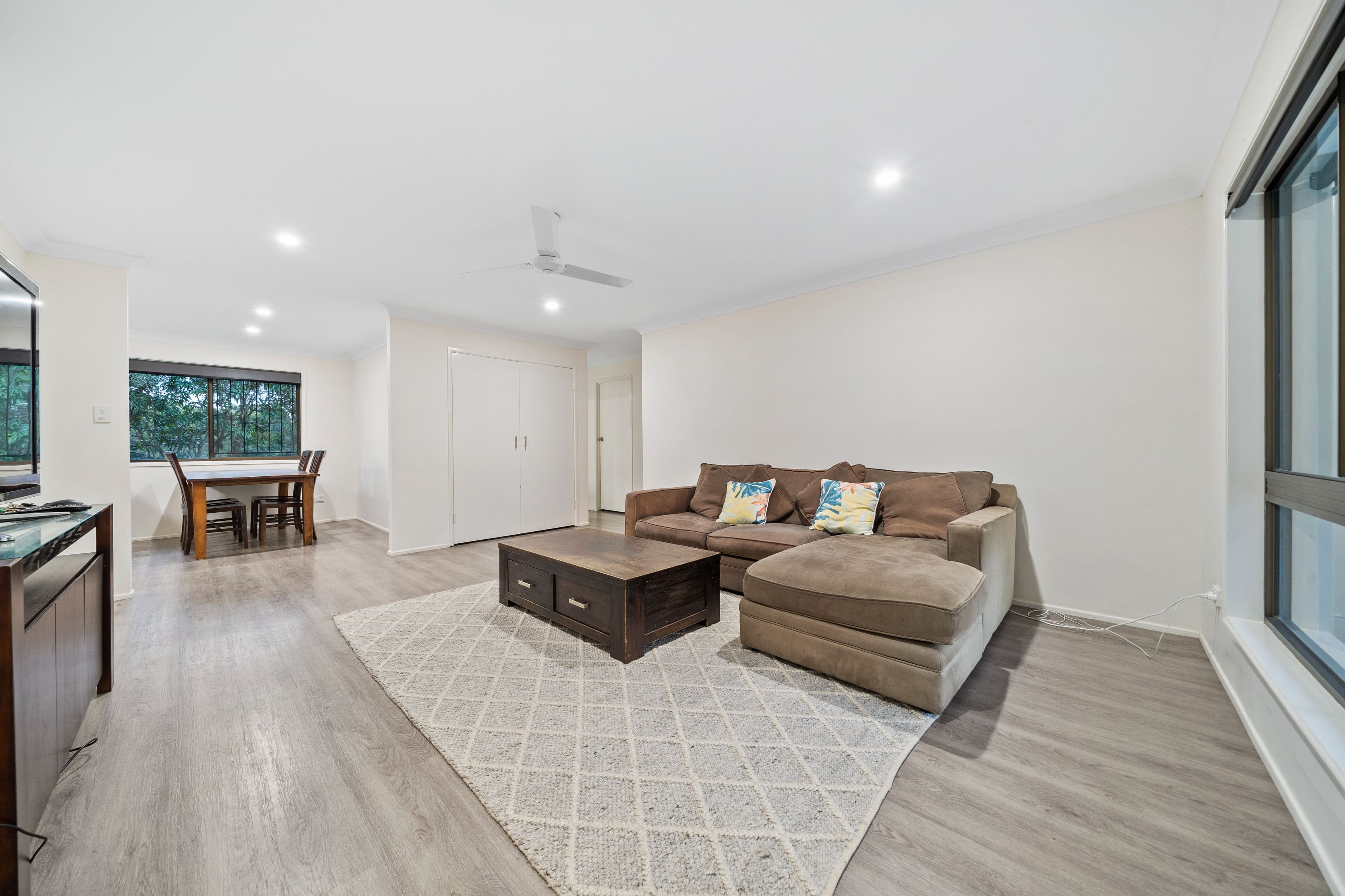 23 Beverley Street, Beenleigh QLD 4207, Beenleigh - Thumbnail 2