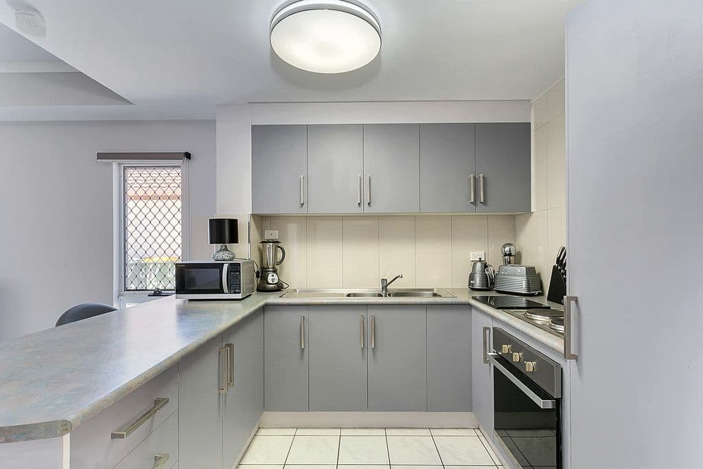 23 Rutherford Street, Yorkeys Knob QLD 4878, Yorkeys Knob - Thumbnail 3